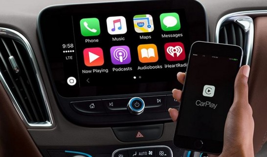 how to connect iphone 13 pro max to car