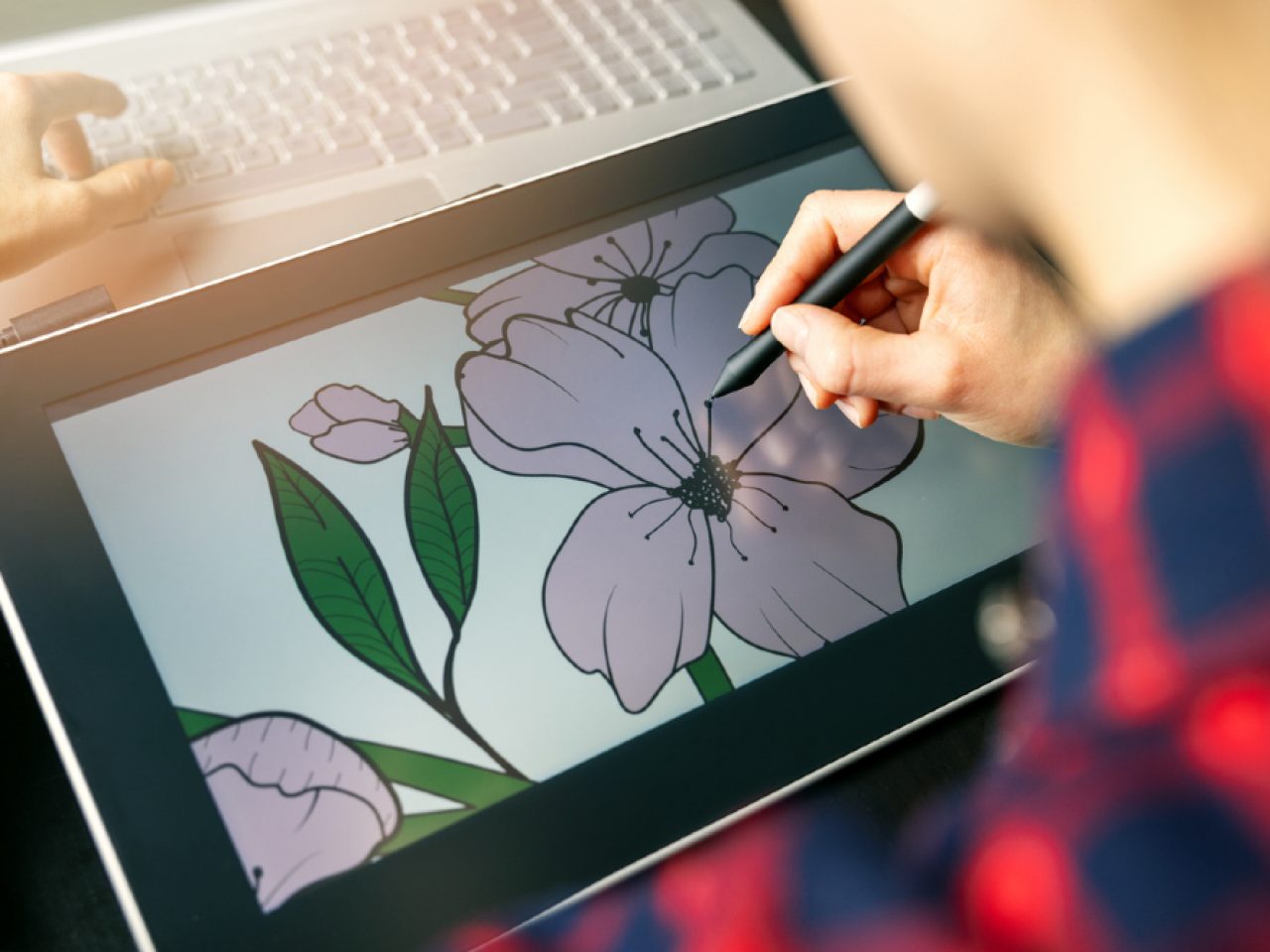 The Best Tablets for Drawing Reviews 2022: Wacom, X-Pen, Apple, Samsung –  The Hollywood Reporter